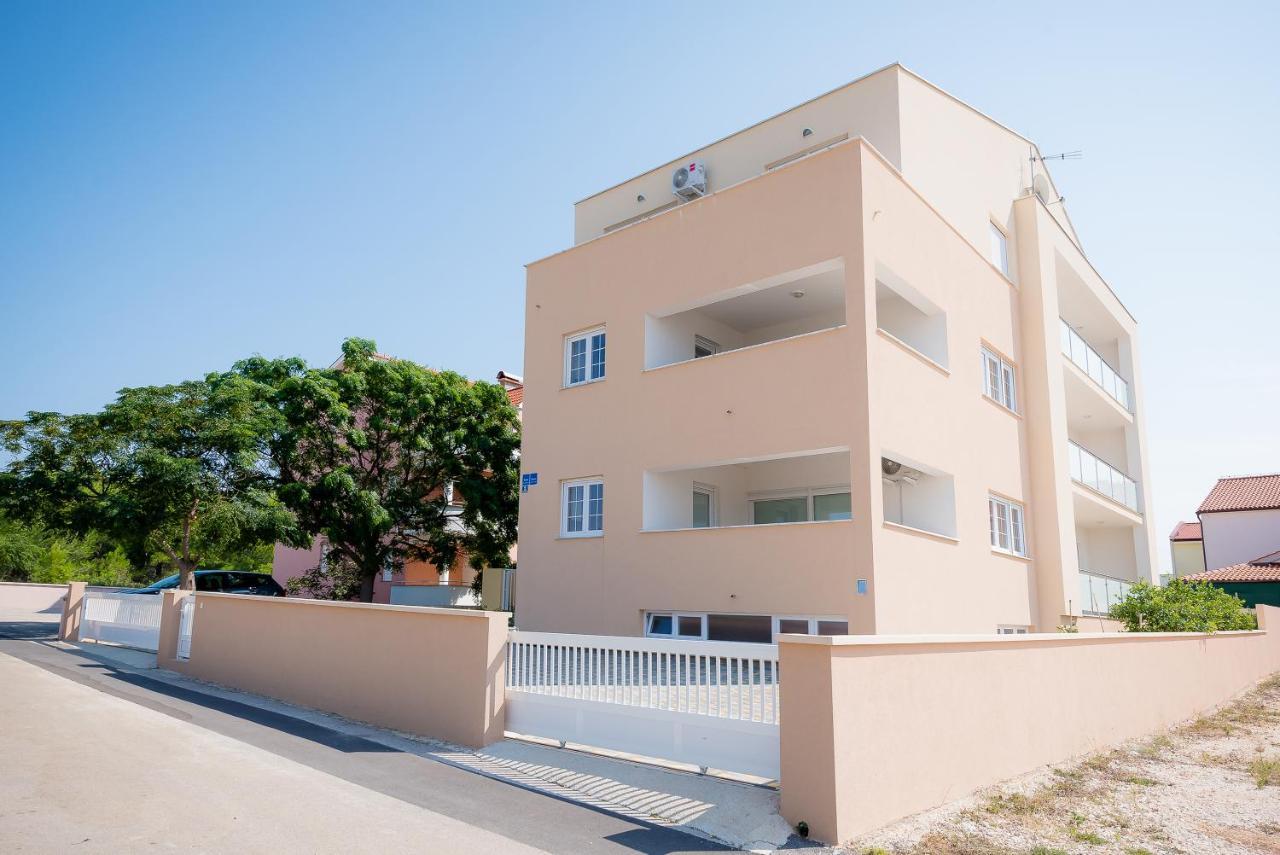 Apartments Sandrina Врси Екстер'єр фото