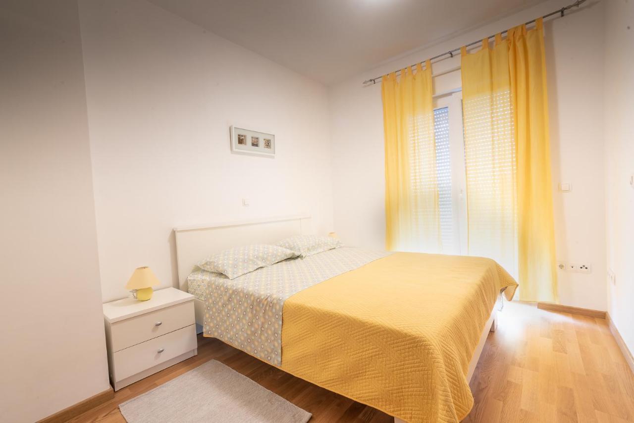 Apartments Sandrina Врси Екстер'єр фото