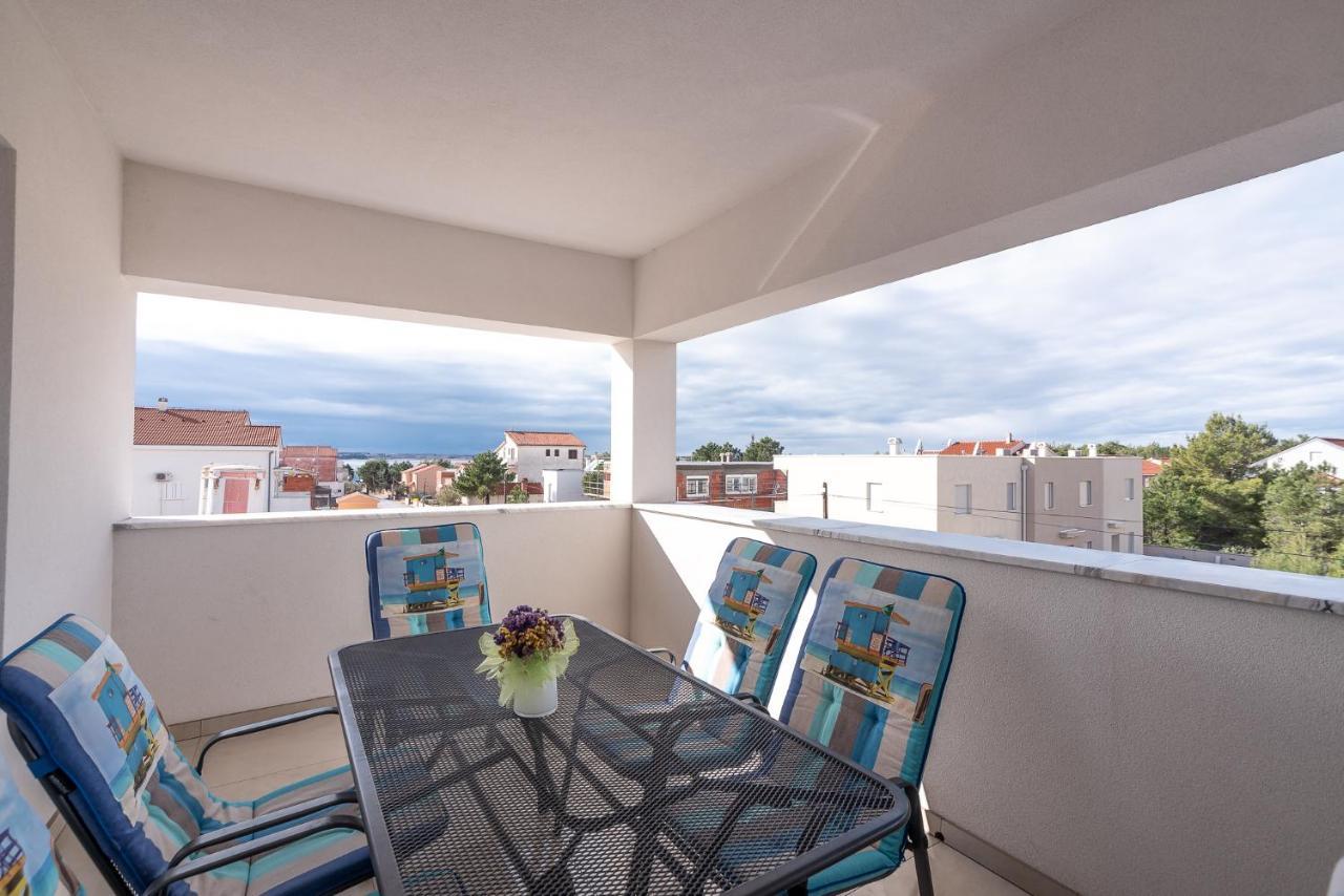 Apartments Sandrina Врси Екстер'єр фото