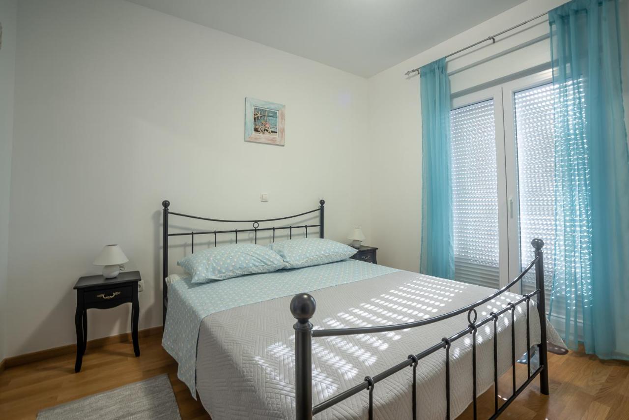 Apartments Sandrina Врси Екстер'єр фото