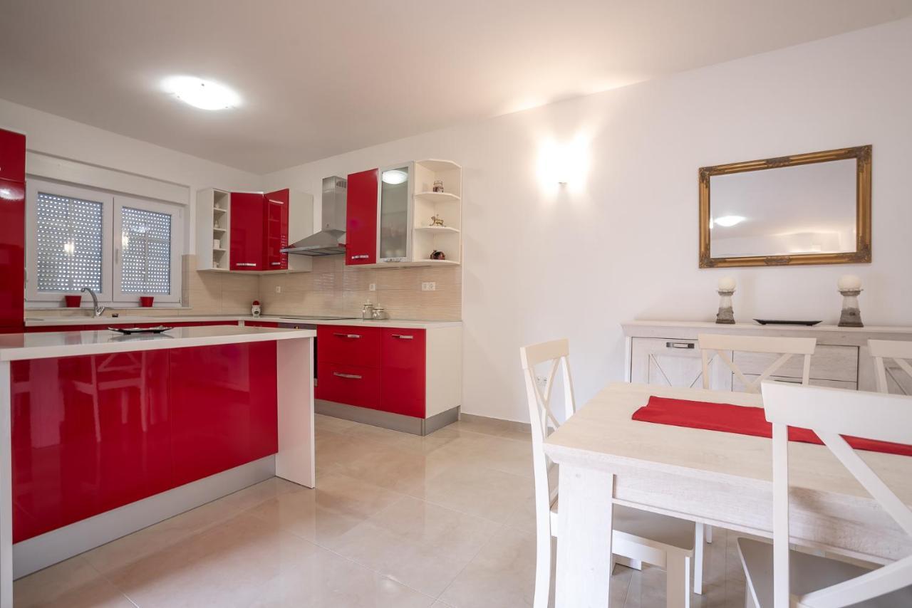Apartments Sandrina Врси Екстер'єр фото