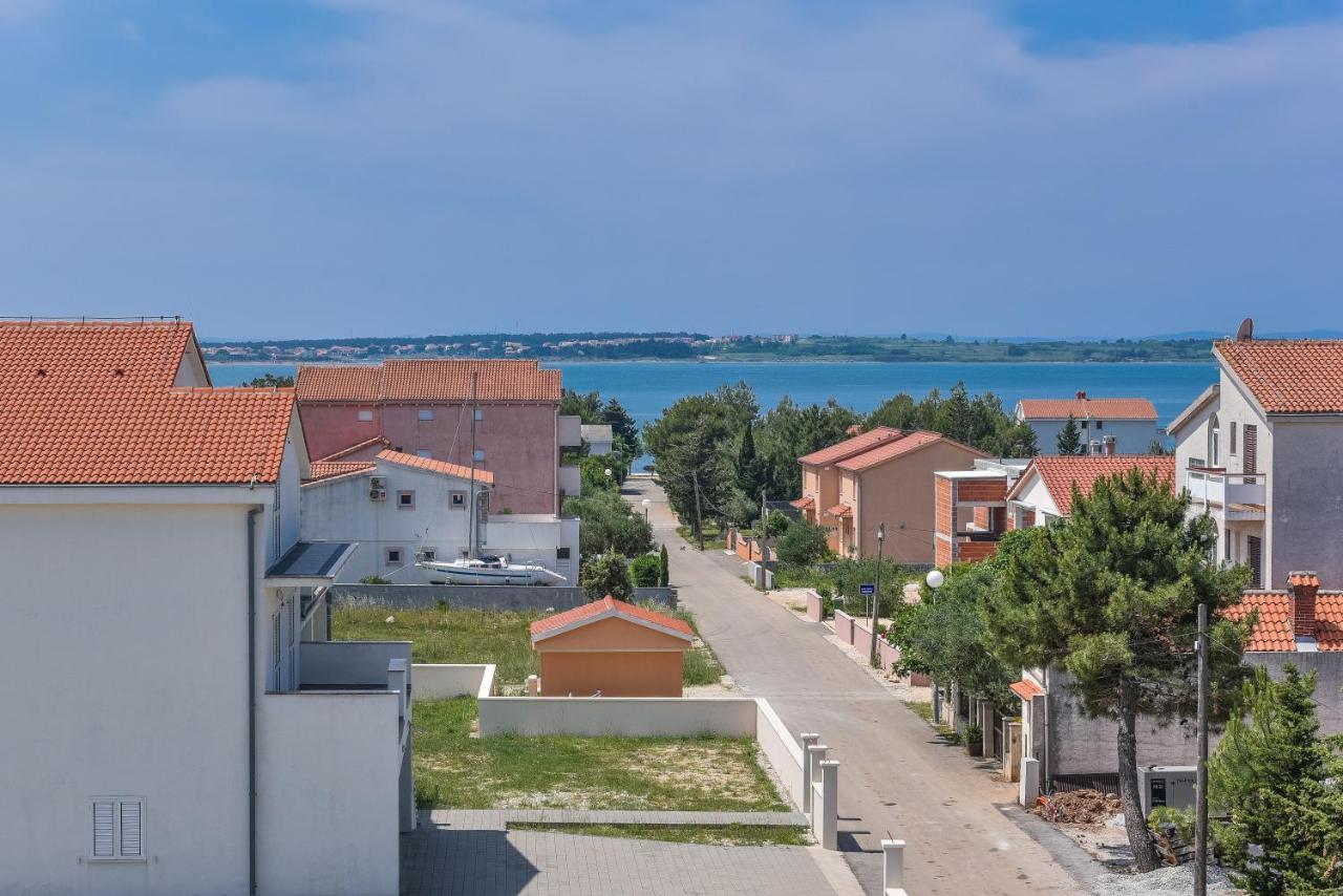 Apartments Sandrina Врси Екстер'єр фото