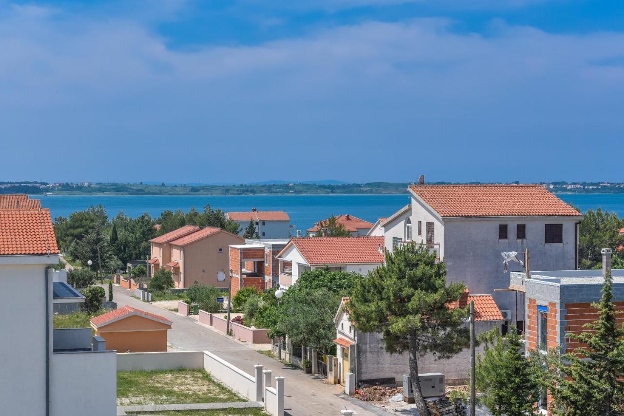 Apartments Sandrina Врси Екстер'єр фото